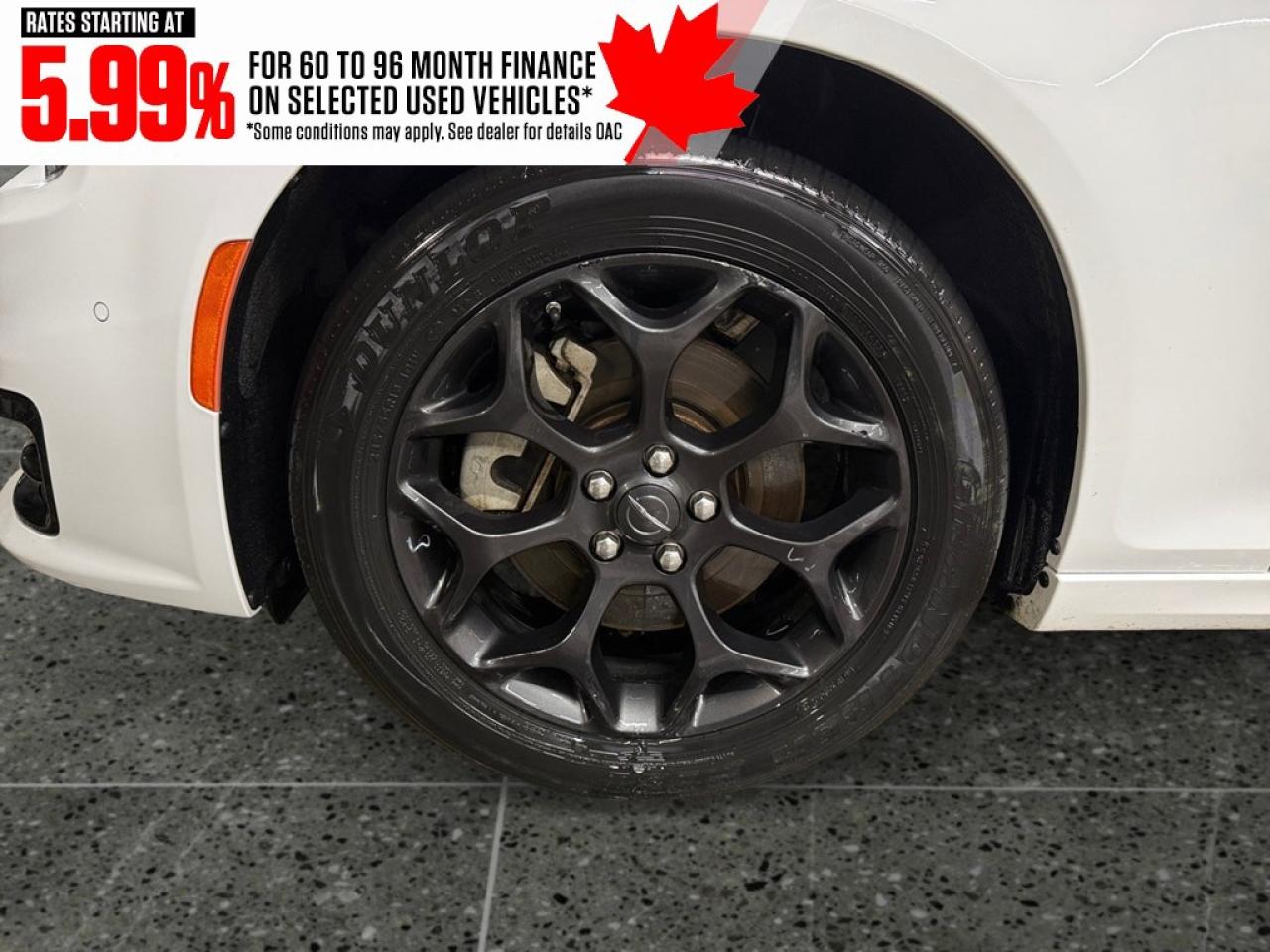 2023 Chrysler 300 300S AWD Photo