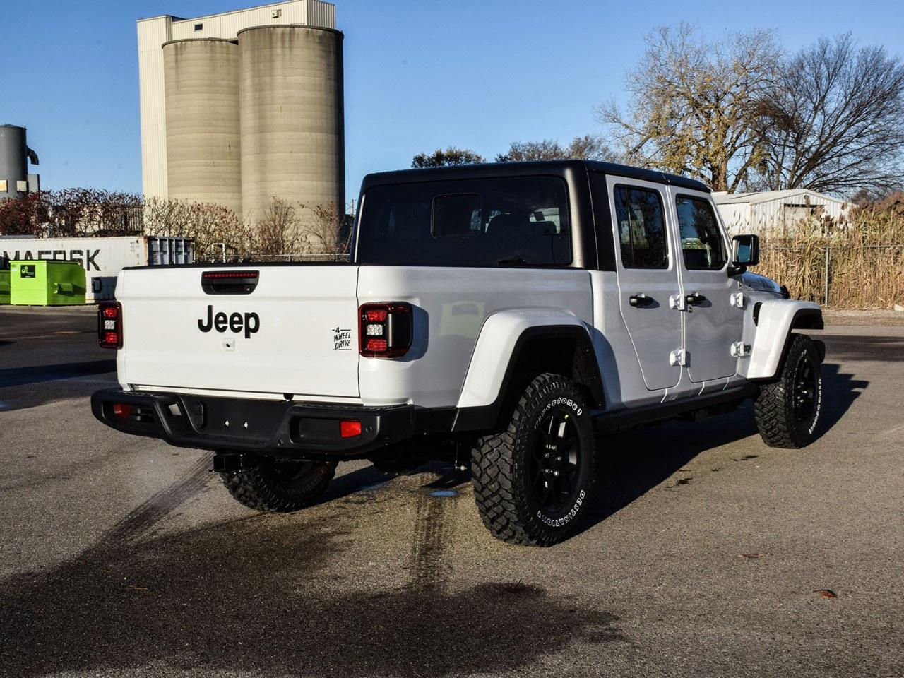 2026 Jeep Gladiator  Photo