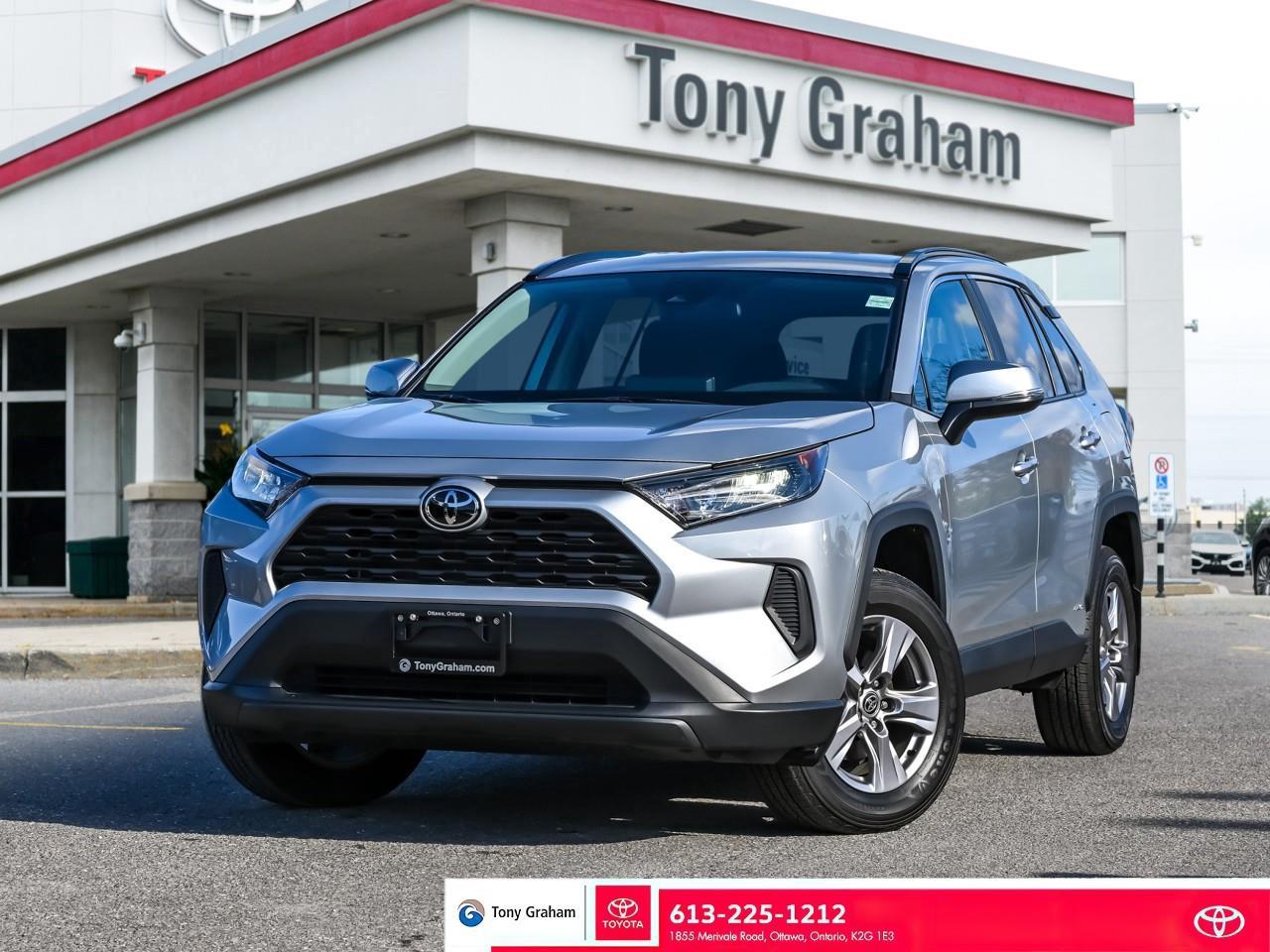 Used 2025 Toyota RAV4 Hybrid LE for sale in Ottawa, ON