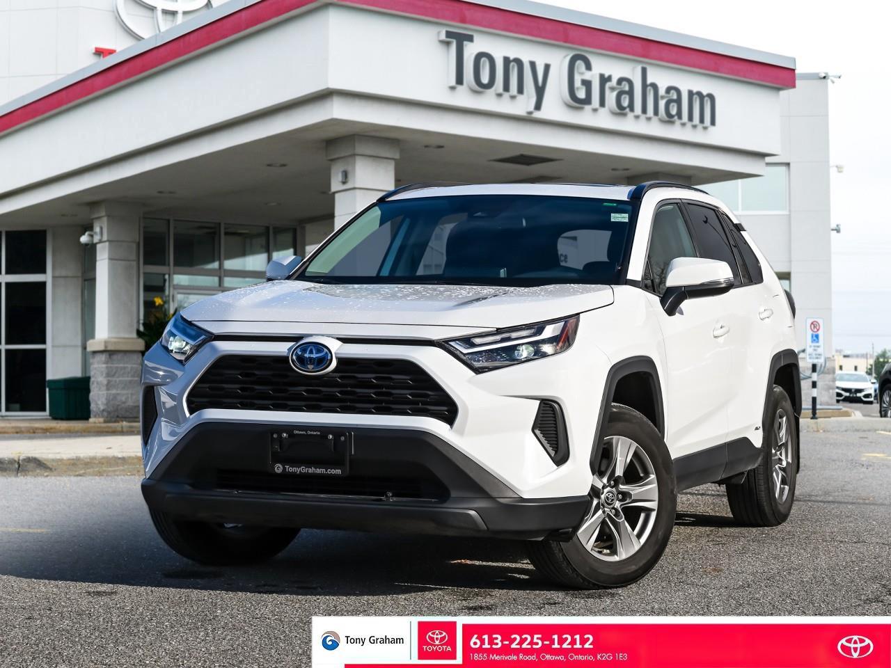 2024 Toyota RAV4 Hybrid XLE Photo0