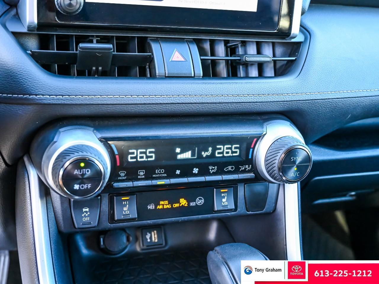 2024 Toyota RAV4 Hybrid XLE Photo