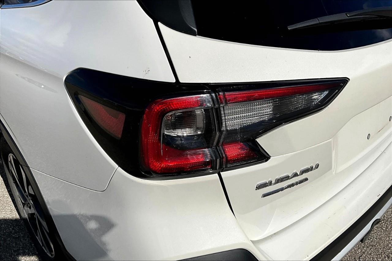 2021 Subaru Outback Premier XT Photo