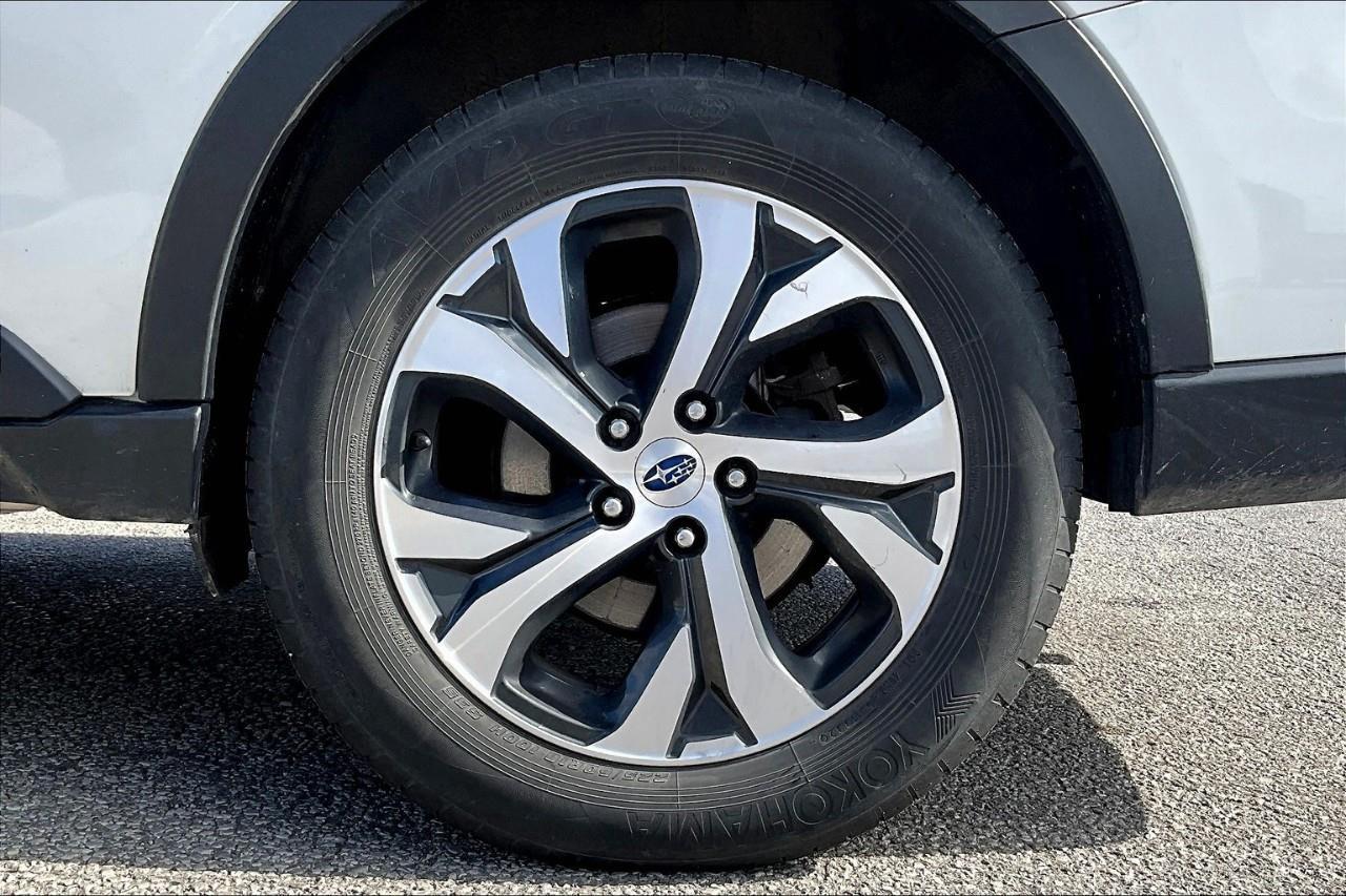 2021 Subaru Outback Premier XT Photo