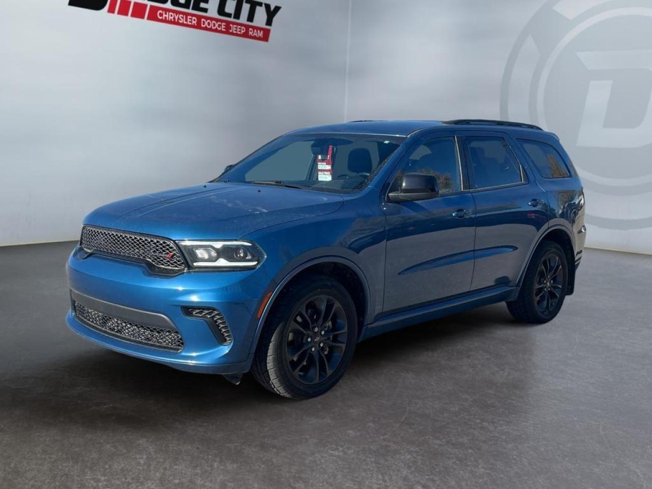 Used 2024 Dodge Durango SXT 3.6L V6 - Heated Seats & Steering Wheel - Remote Start - 7 Passenger - Blacktop Pkg - 20 Wheels for sale in Lethbridge, AB