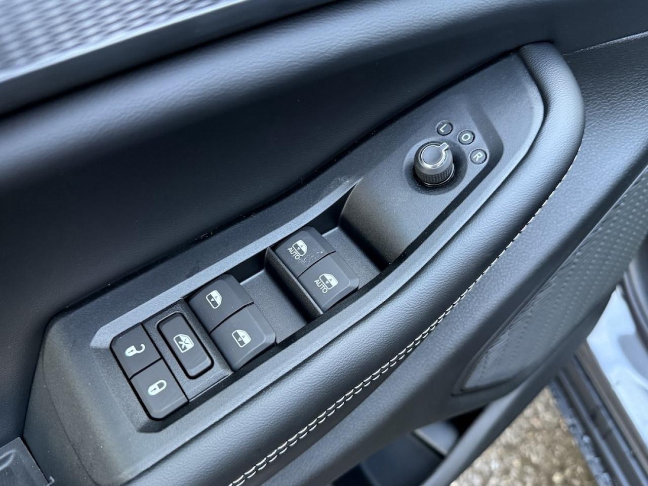 2025 Jeep Grand Cherokee L Altitude 4x4 Photo