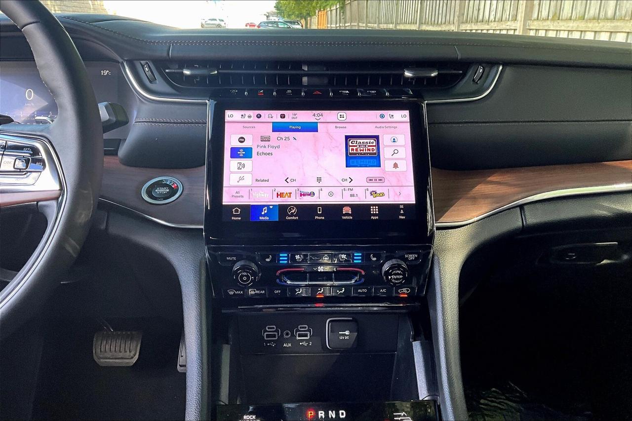 2025 Jeep Grand Cherokee SUMMIT High Altitude | Lux Tech 5 | Adv Protech 4 Photo