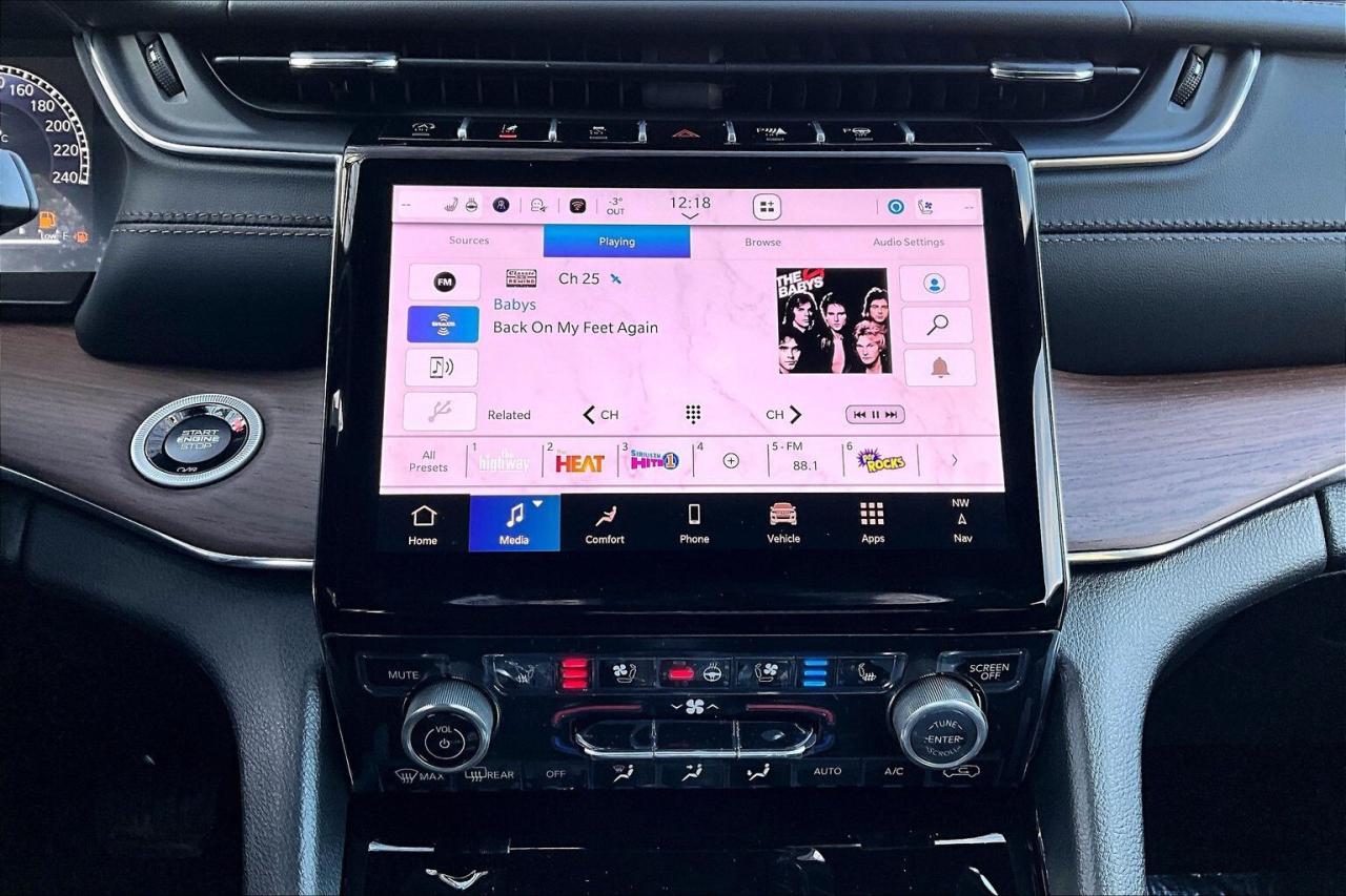 2025 Jeep Grand Cherokee L SUMMIT | HIGH ALTITUDE | 19 SPKRS | 7 PASSENGER Photo