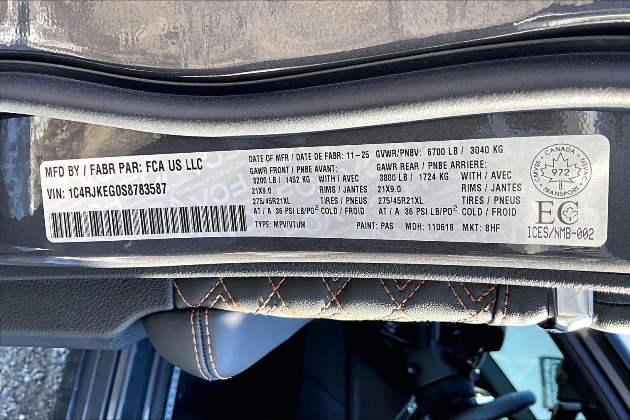 2025 Jeep Grand Cherokee L SUMMIT | HIGH ALTITUDE | 19 SPKRS | 7 PASSENGER Photo