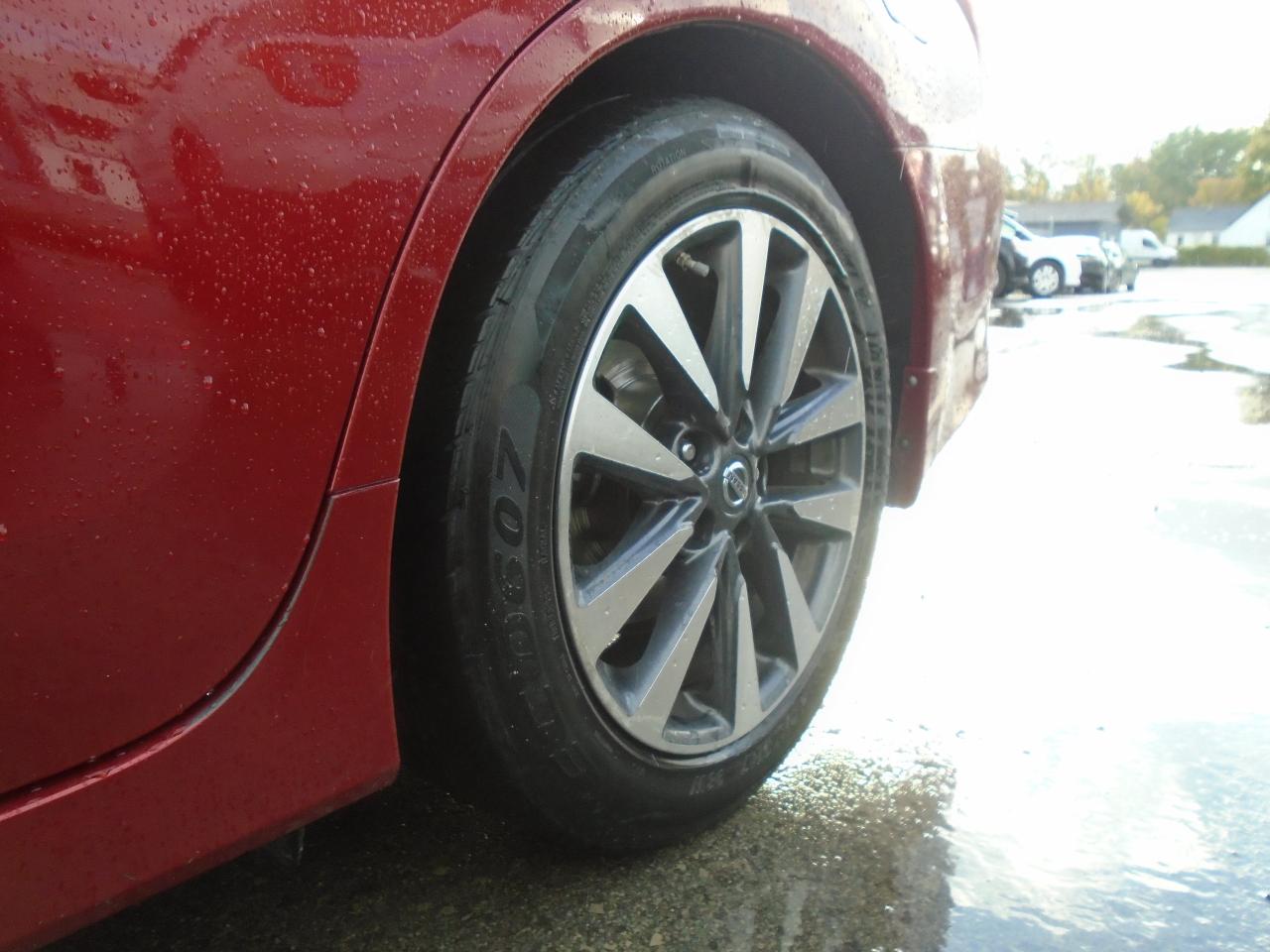 2017 Nissan Altima 4dr Sdn I4 CVT 2.5 SV - Photo #28