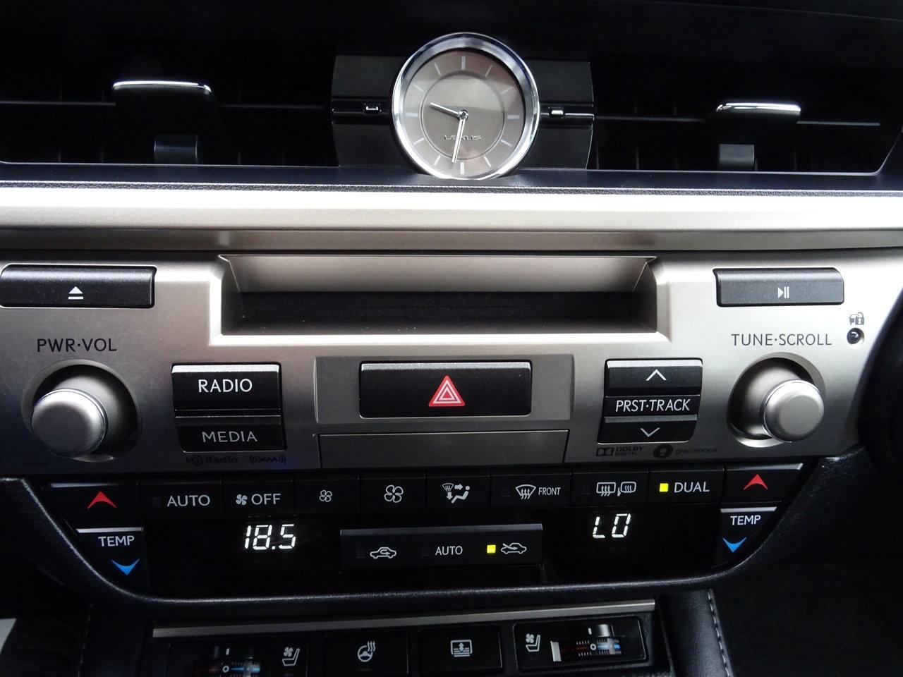 2018 Lexus ES ES 350 - Photo #21