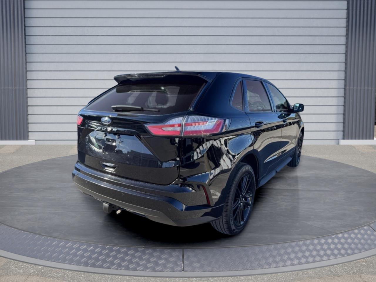 2024 Ford Edge ST Line Photo