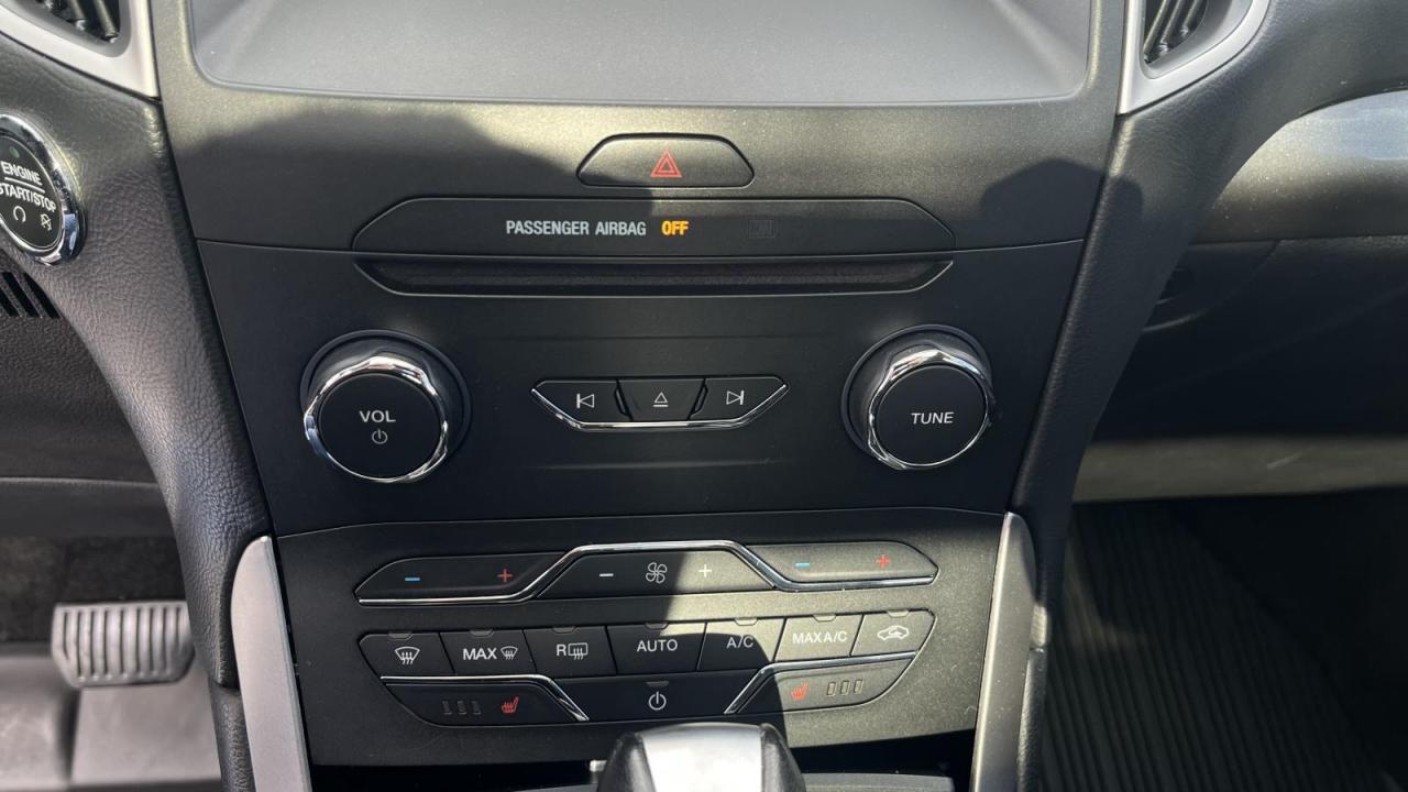 2018 Ford Edge  Photo