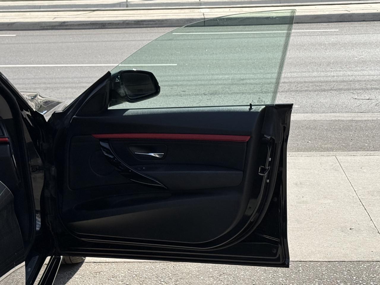 2016 BMW 3 Series 328i GT | PREMIUM | PANO | LOADED Photo