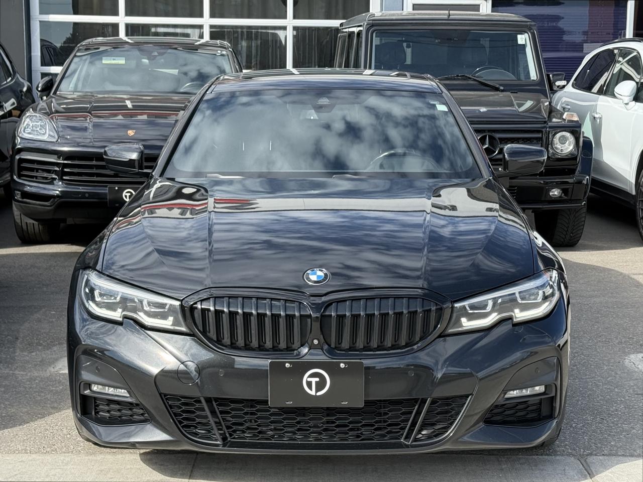2019 BMW 3 Series 330i //M SPORT | PANO | HUD | 360 CAMERA | LOADED Photo