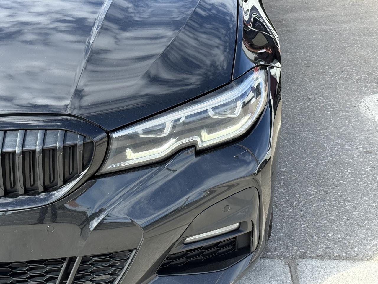 2019 BMW 3 Series 330i //M SPORT | PANO | HUD | 360 CAMERA | LOADED Photo