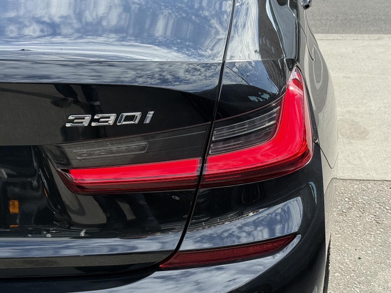 2019 BMW 3 Series 330i //M SPORT | PANO | HUD | 360 CAMERA | LOADED Photo