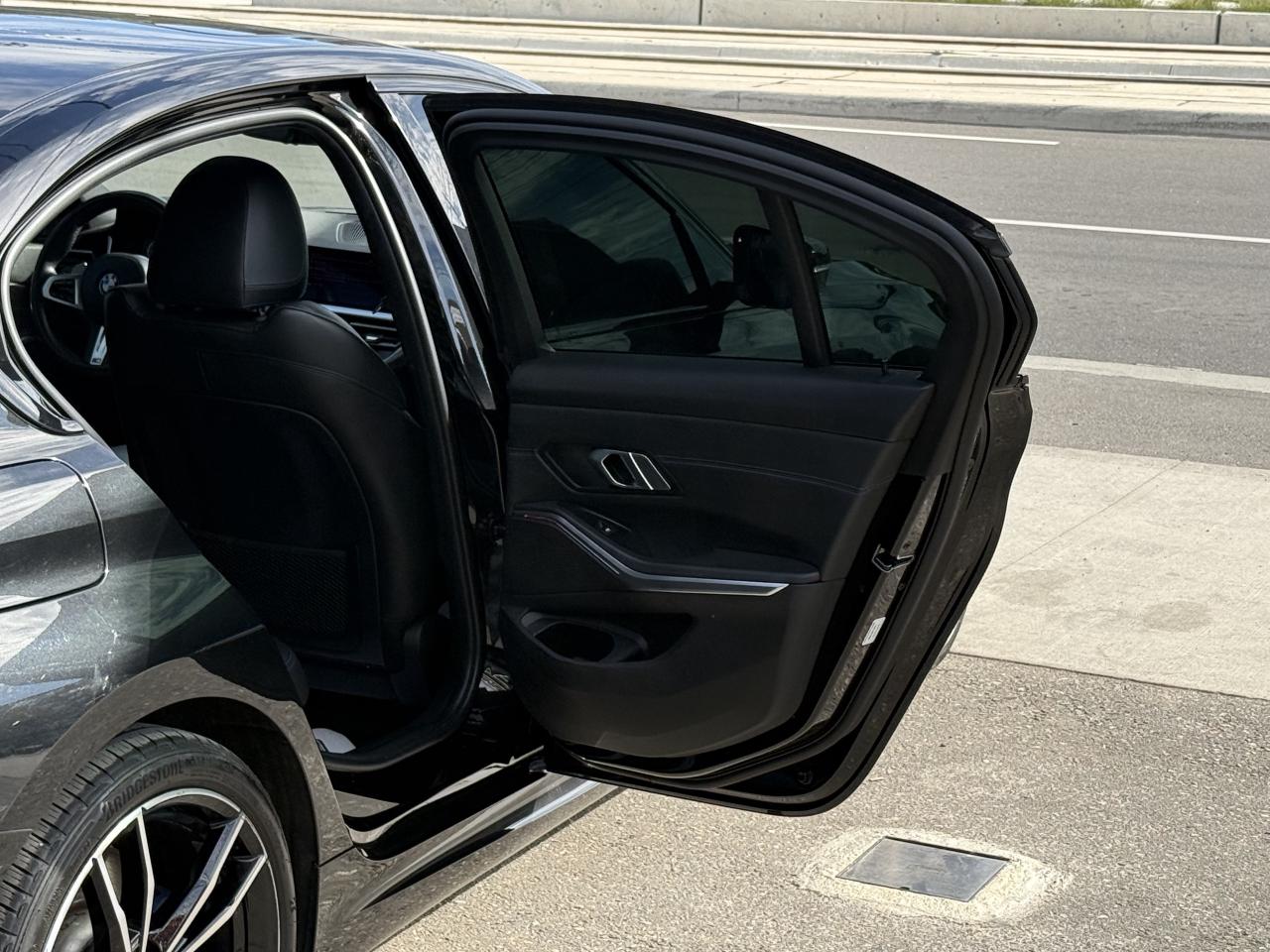 2019 BMW 3 Series 330i //M SPORT | PANO | HUD | 360 CAMERA | LOADED Photo