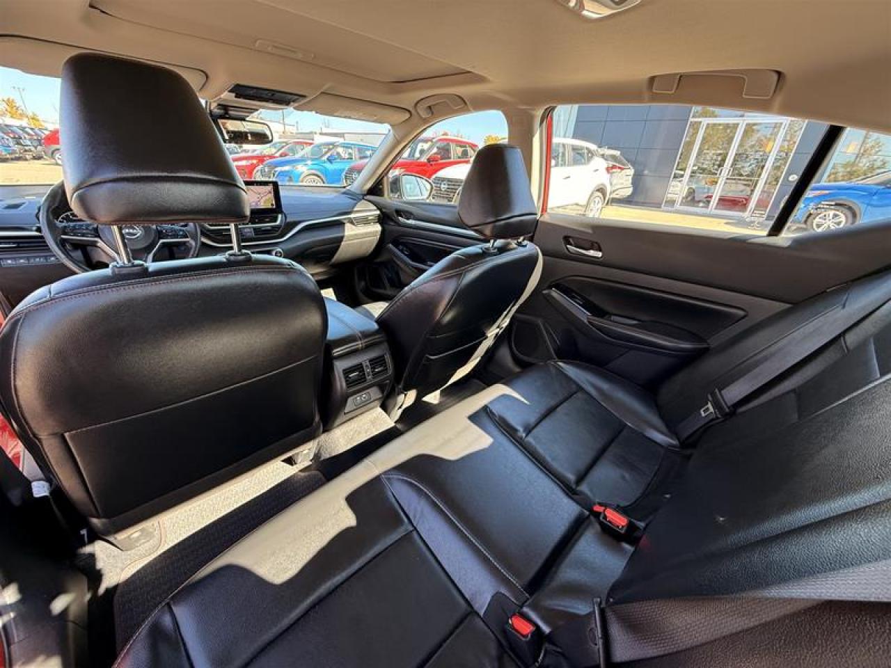 2023 Nissan Altima Sedan 2.5 SR CVT Photo