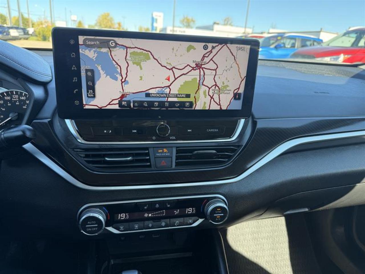 2023 Nissan Altima Sedan 2.5 SR CVT Photo