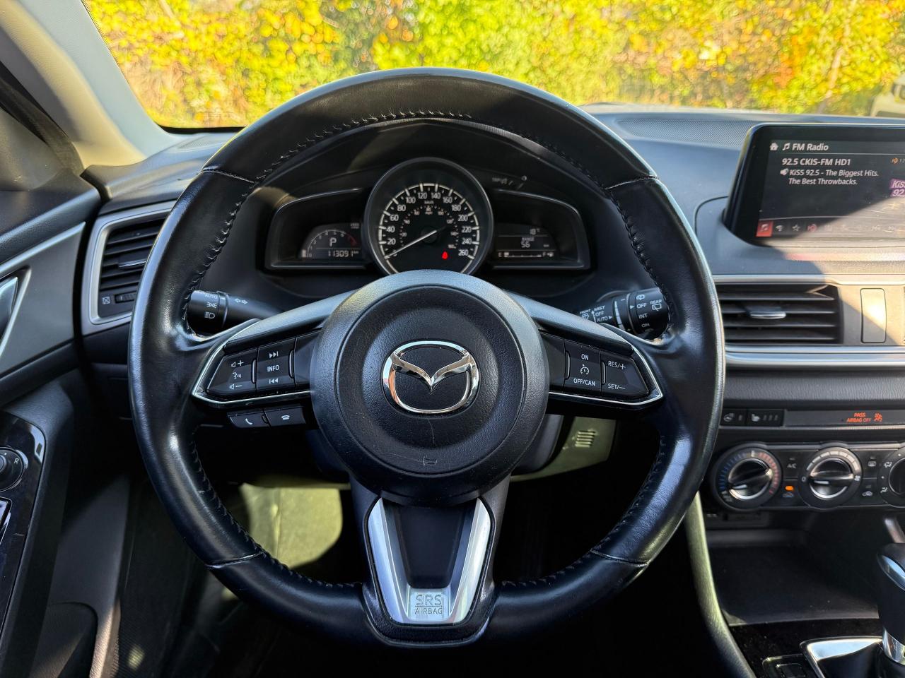 2018 Mazda MAZDA3 Touring FWD *SAFETY INCL*LOW KMS*WARRANTY INCL* - Photo #8