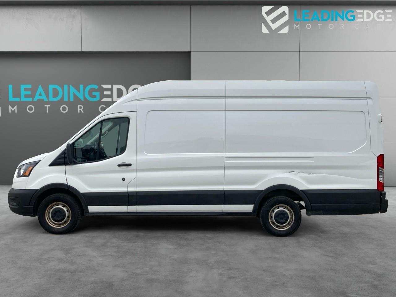 2023 Ford Transit 250 High Roof Photo4