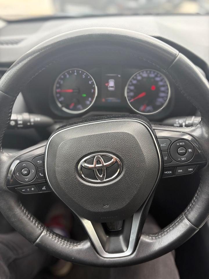 2019 Toyota RAV4  AWD XLE,AWD,S/ROOF,NO ACCIDENT,ONE OWNER,CERTIFIED Photo