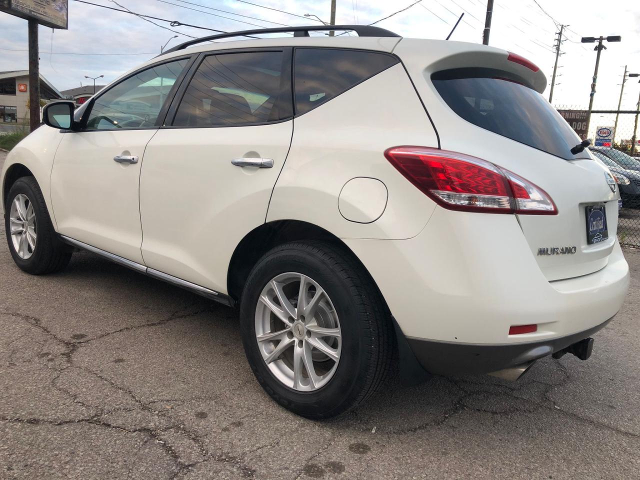 2011 Nissan Murano SL - Photo #4