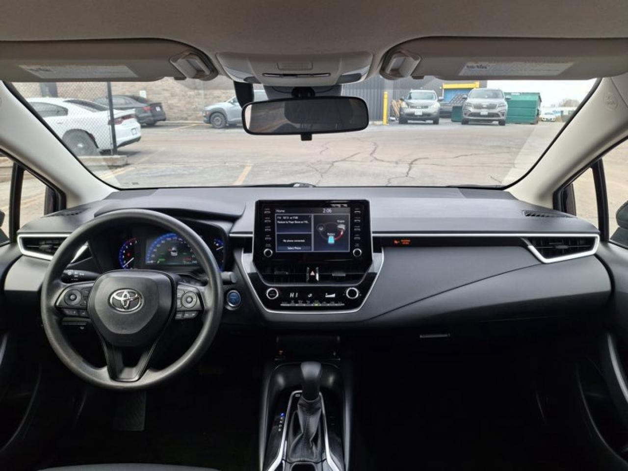 2021 Toyota Corolla Hybrid LE | Heated Seats | Adaptative Cruise | Bluetooth | CarPlay | Reverse Cam | and More ! Photo