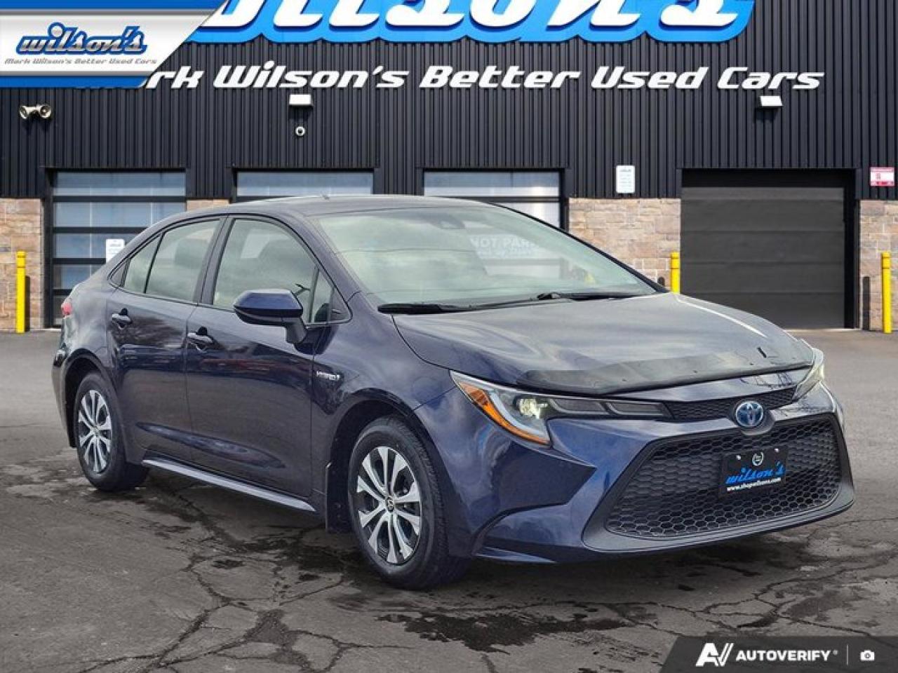 2021 Toyota Corolla Hybrid LE | Heated Seats | Adaptative Cruise | Bluetooth | CarPlay | Reverse Cam | and More ! Photo