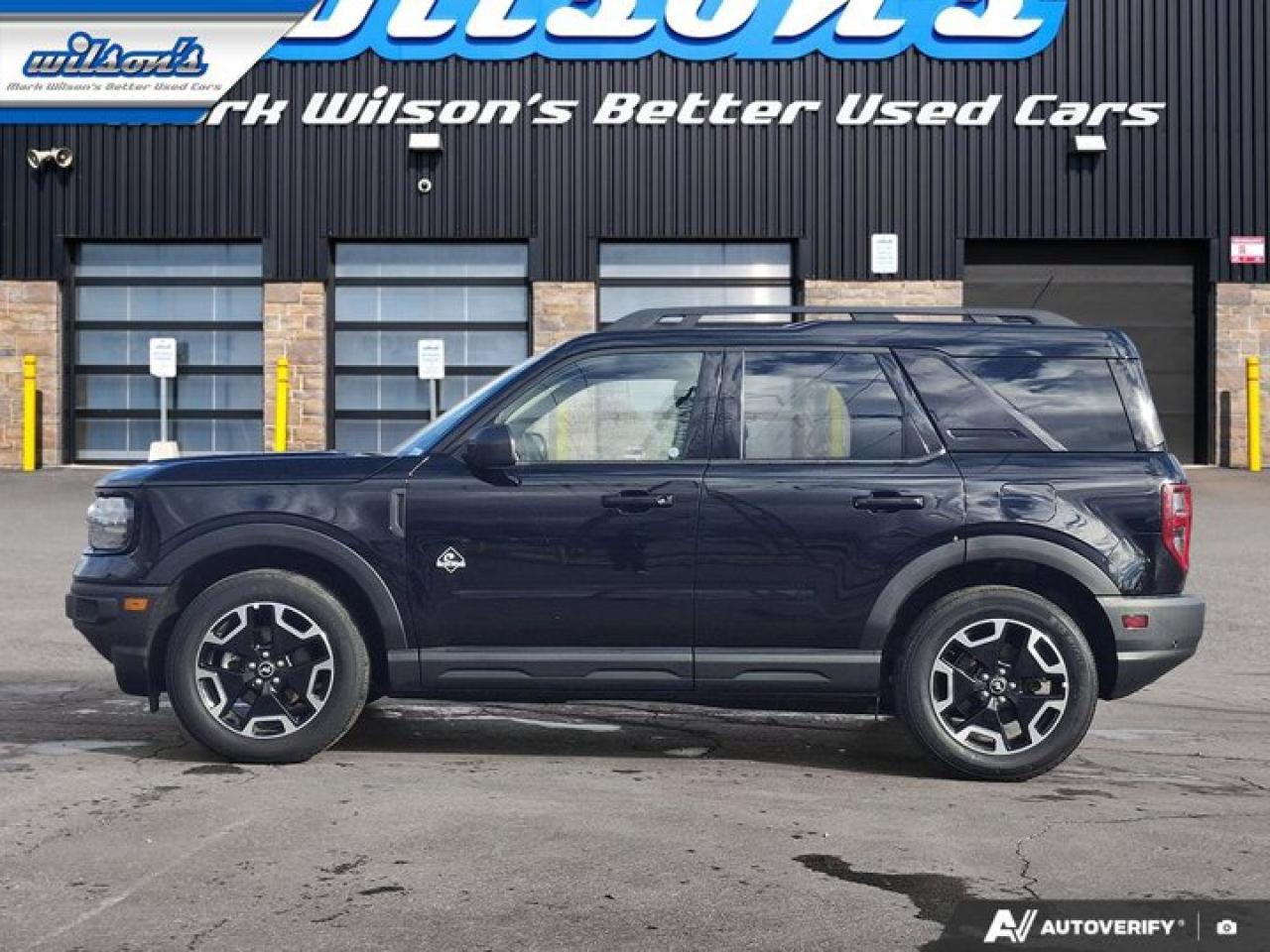 2024 Ford Bronco Sport Outer Banks 4x4 | Heated Seats + Steering | Remote Start | CarPlay | Reverse Cam | Lane Keep & More! Photo