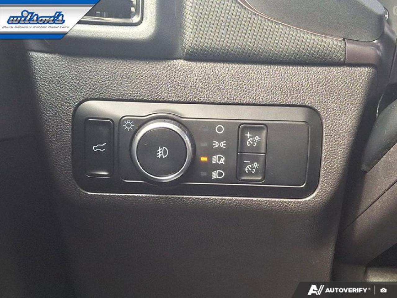 2024 Ford Bronco Sport Outer Banks 4x4 | Heated Seats + Steering | Remote Start | CarPlay | Reverse Cam | Lane Keep & More! Photo