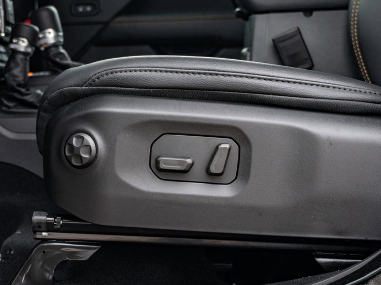 2026 Jeep Wrangler Sahara Photo