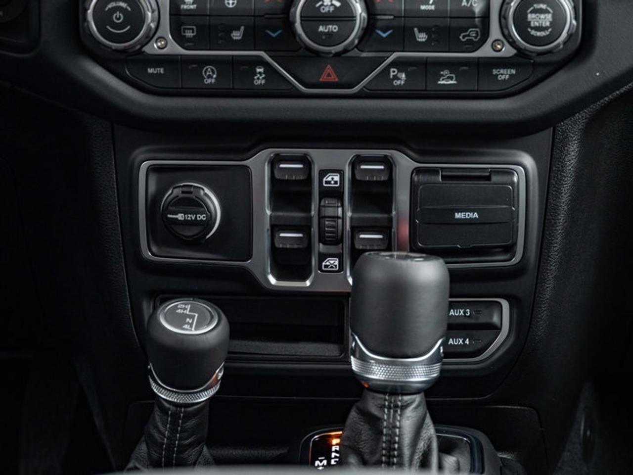 2026 Jeep Wrangler Sahara Photo