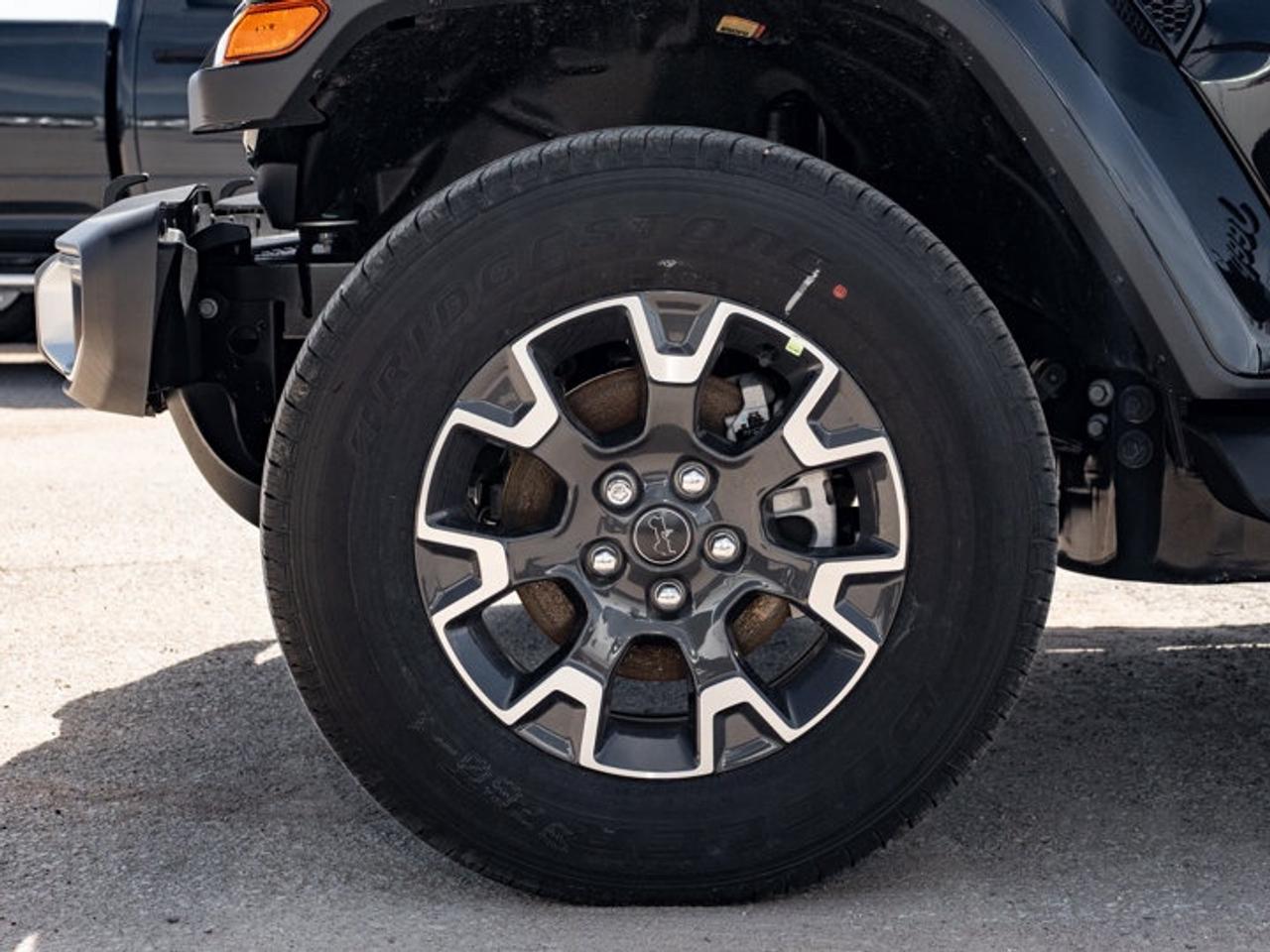 2026 Jeep Wrangler Sahara Photo