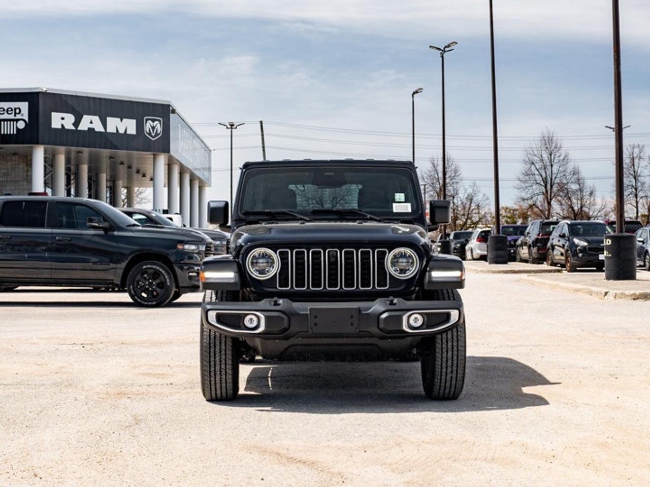 2026 Jeep Wrangler Sahara Photo