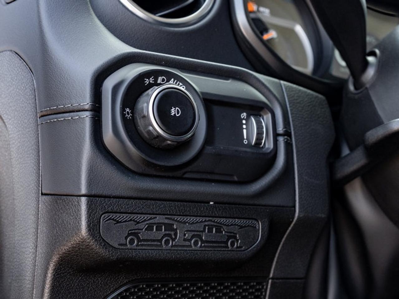 2026 Jeep Wrangler Sahara Photo
