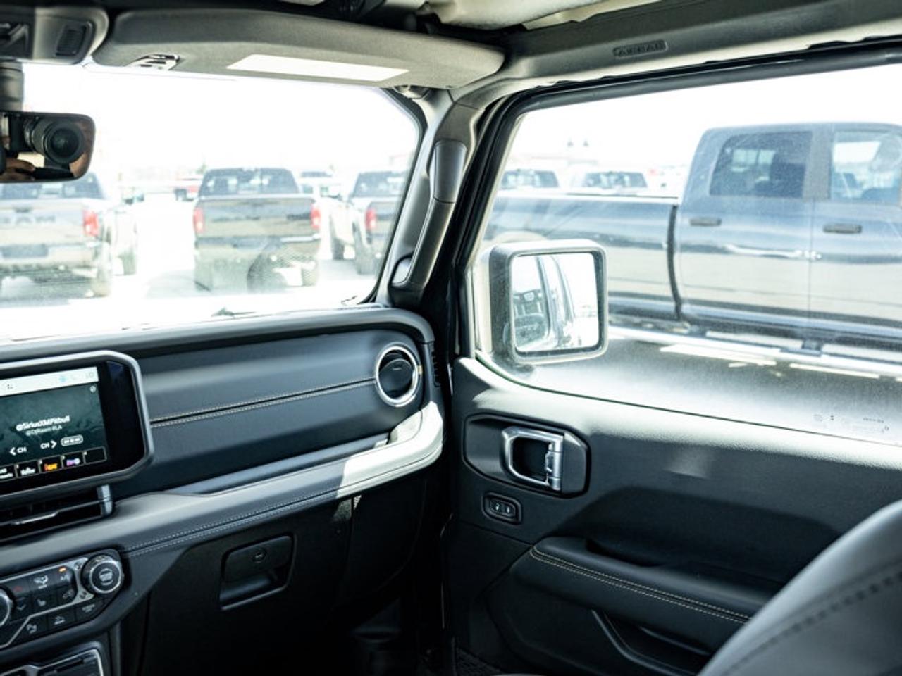 2026 Jeep Wrangler Sahara Photo
