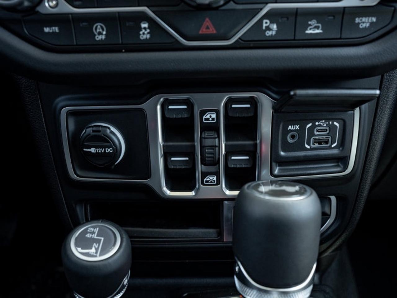 2026 Jeep Wrangler Sahara Photo