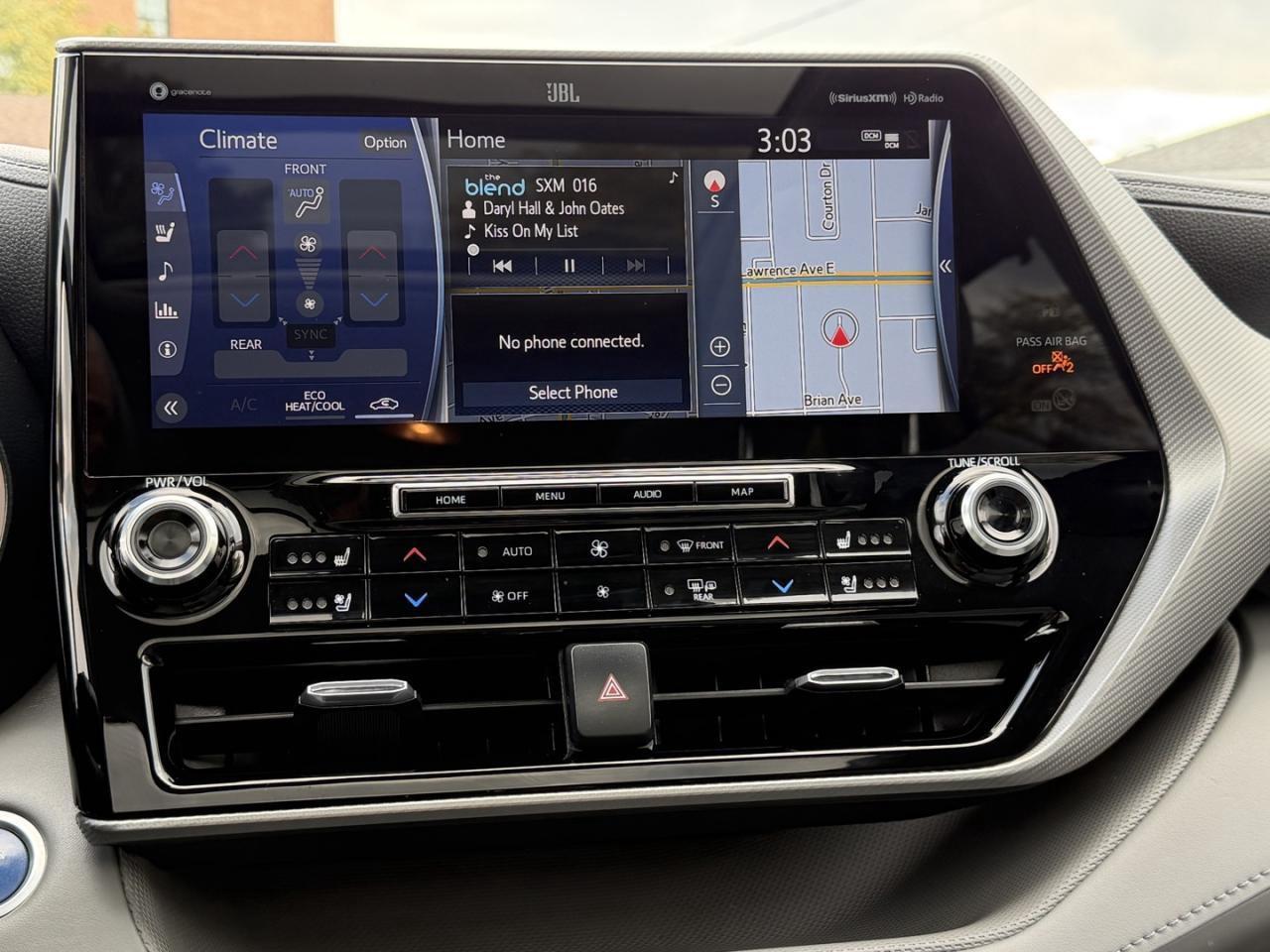 2020 Toyota Highlander HYBRID Limited AWD Photo