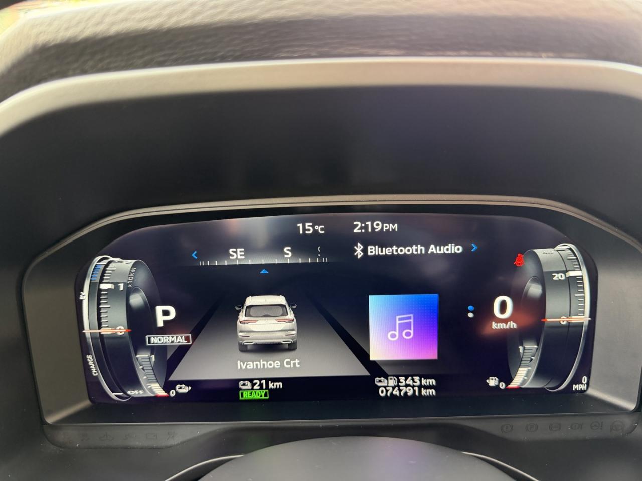 2023 Mitsubishi Outlander Phev GT - Photo #17