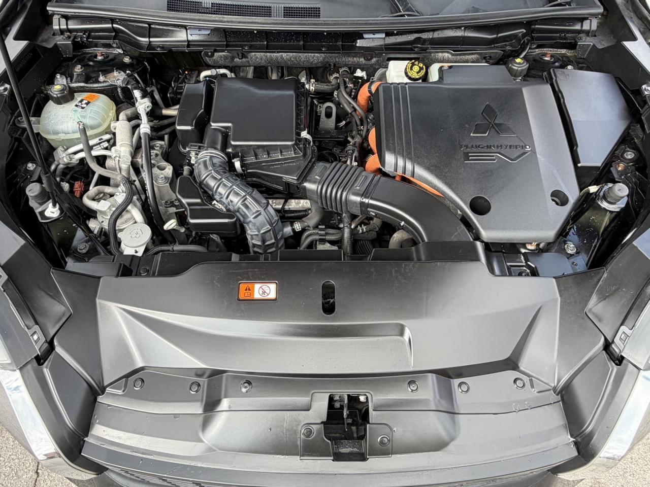 2023 Mitsubishi Outlander Phev GT - Photo #30