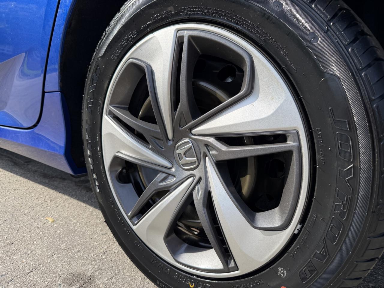 2019 Honda Civic LX Sedan CVT - Photo #8