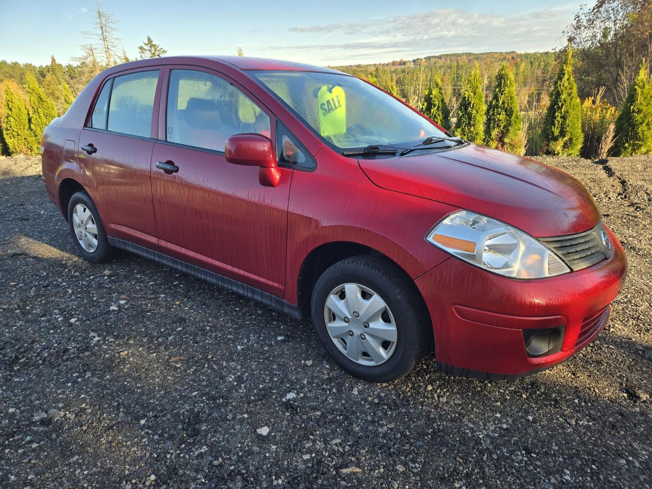 2011 Nissan Versa 1.6 Base - Photo #3
