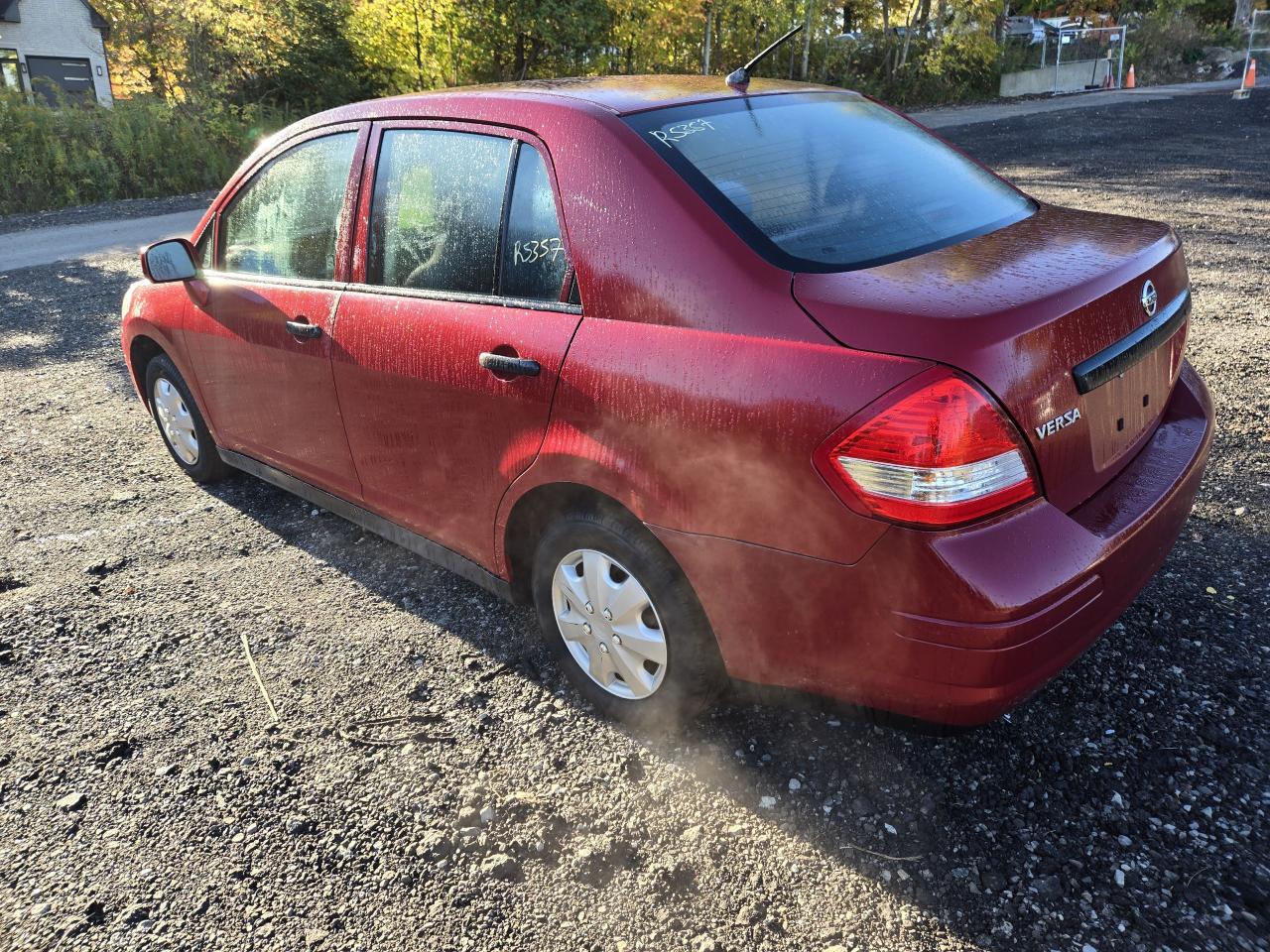 2011 Nissan Versa 1.6 Base - Photo #7