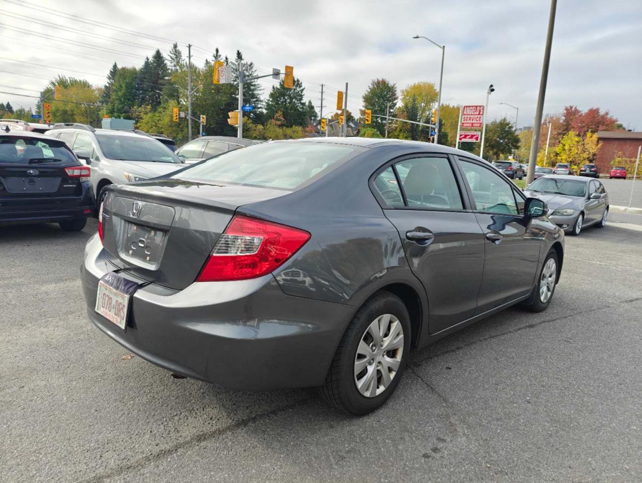 2012 Honda Civic LX Photo4