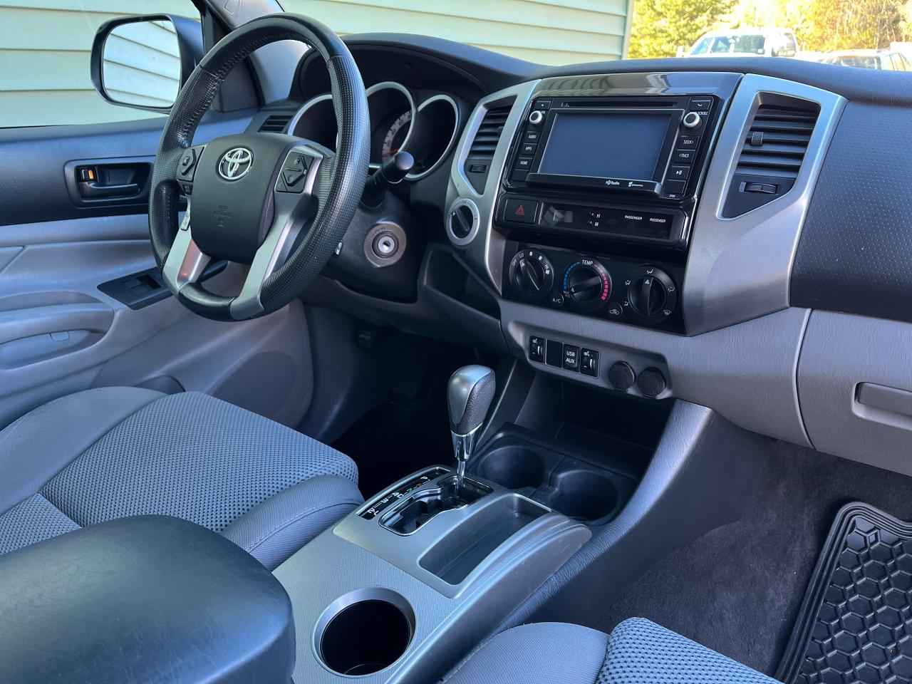 2014 Toyota Tacoma TRD Sport - Photo #4