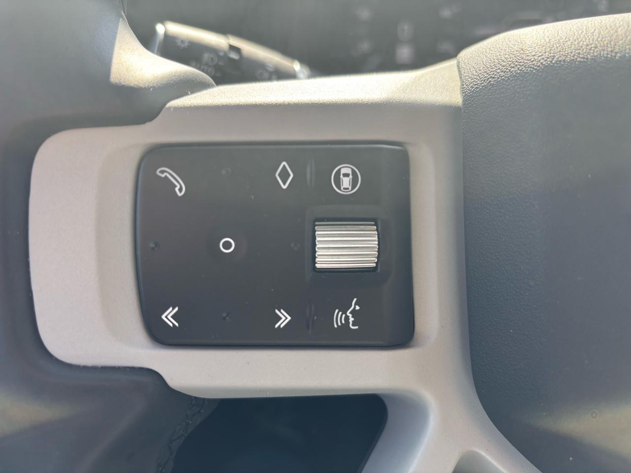 2024 Land Rover Defender S,110, P300. 4Cyl, Panoramic Roof, LED Headlights - Photo #16