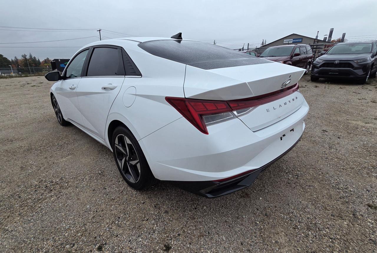 2022 Hyundai Elantra Ultimate Photo3