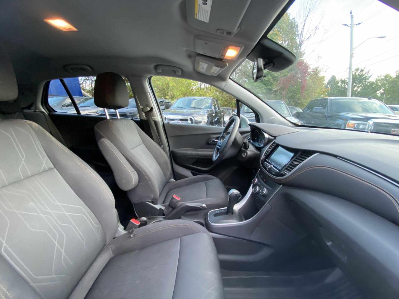 2017 Chevrolet Trax LT - Photo #11