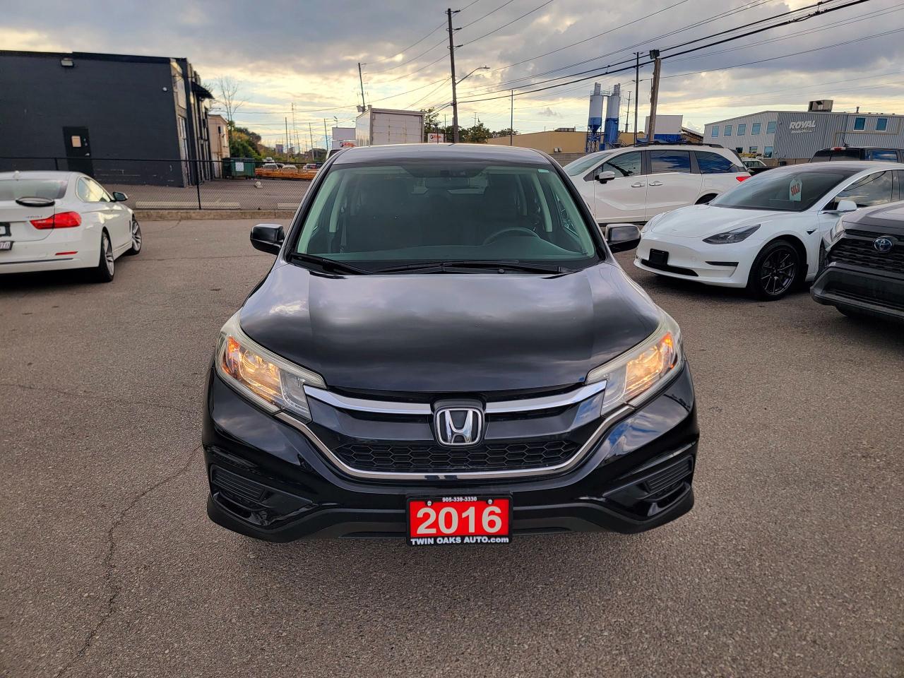 2016 Honda CR-V LX - Photo #2